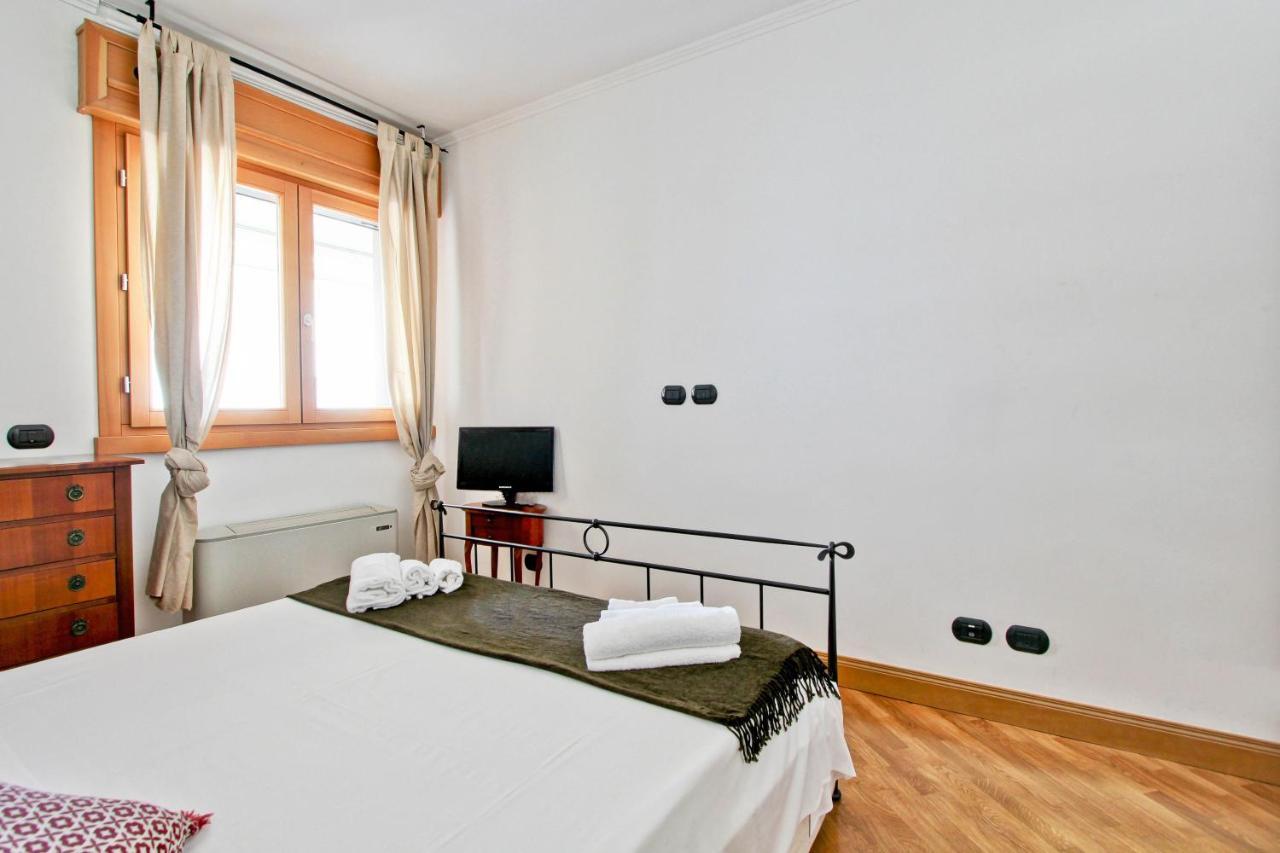 Cozy Terrace Apt Close To Eataly And Metro Piramide ローマ エクステリア 写真